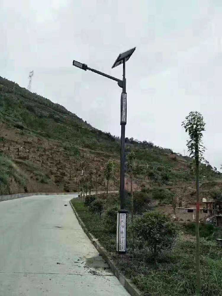 华池县仿古太阳能路灯